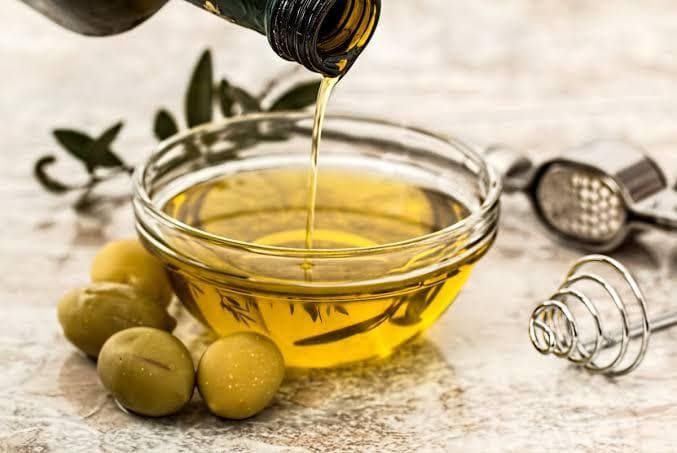 100% Organic Olive Oil (RAW/Concentrated Version) for Hair & Skin