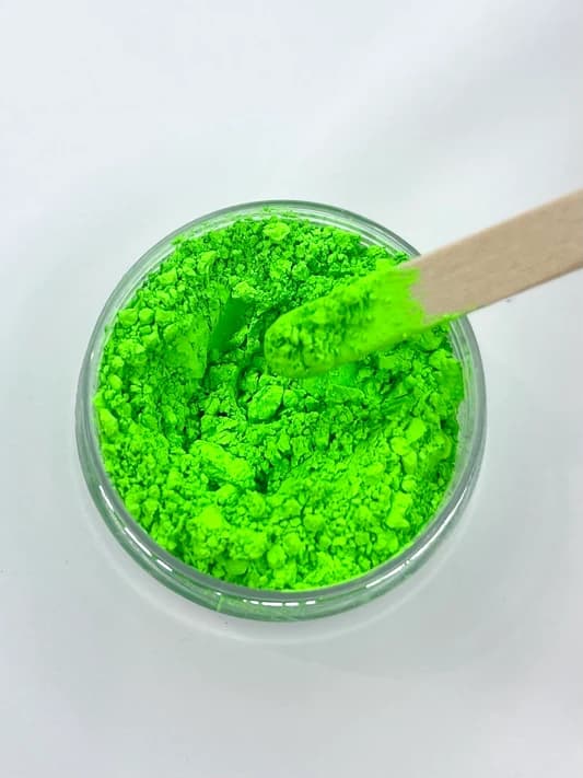 Fluorescent Green (Parrot Green) Mica Powder for wax, resin, soap, and other craft materials